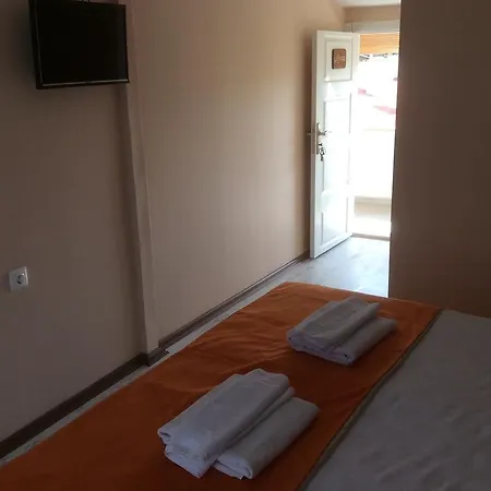 Tinika Butik Çeşme